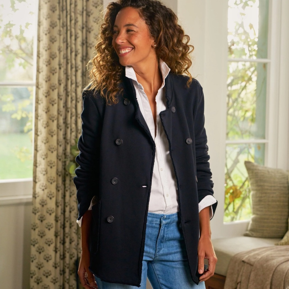 Frank & Eileen Navy Blue Belfast. Size XS NWOT
LOW PRICE! PRICED TO SELL!